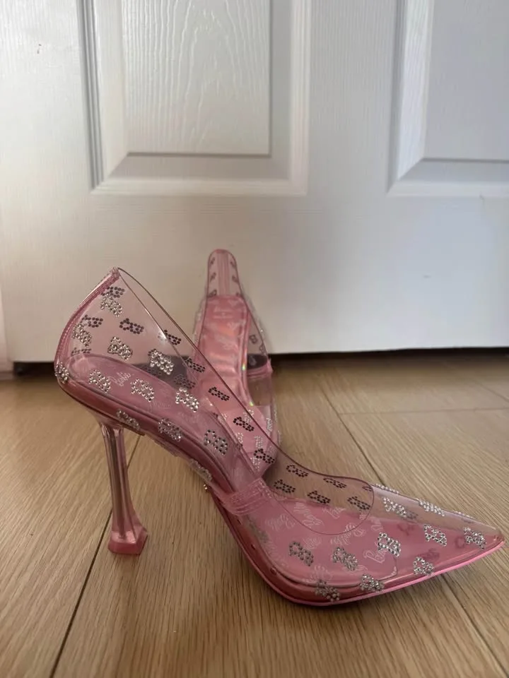 Barbie x Aldo light pink heels size 9 image indicator(6)