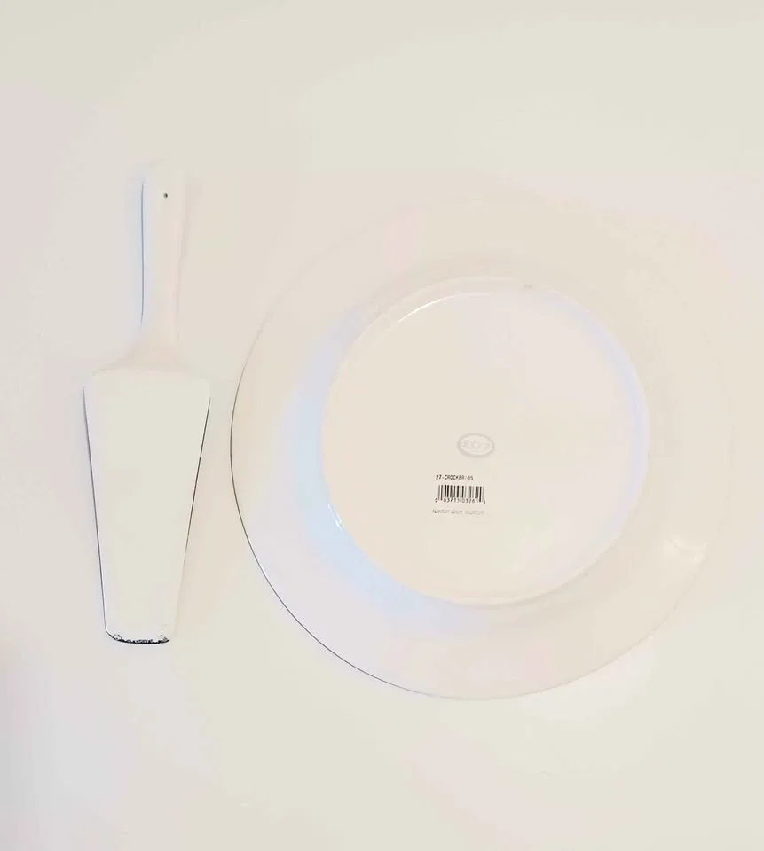 New Christmas Plate and Server Set image indicator(2)