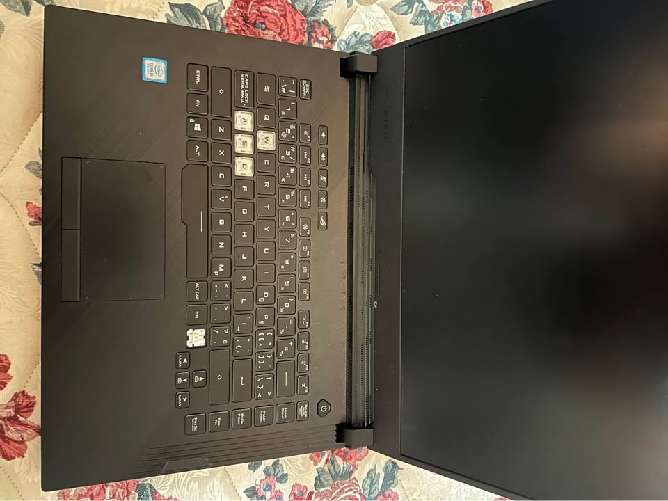 ROG Strix Gaming Laptop (NEED GONE) - photo 2