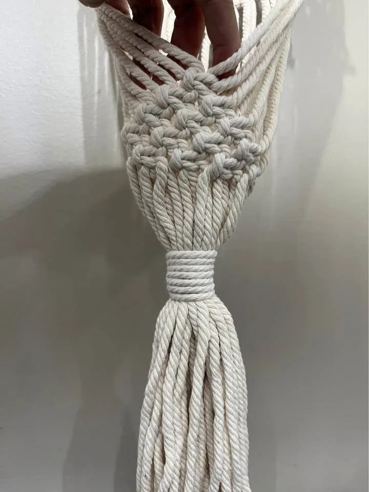 *NEW* Macrame plant holder (3 designs) image indicator(3)