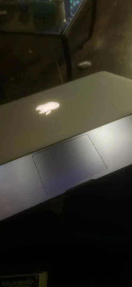 2015 MacBook Pro - 256GB - Runs MacOS - Monterey image indicator(3)