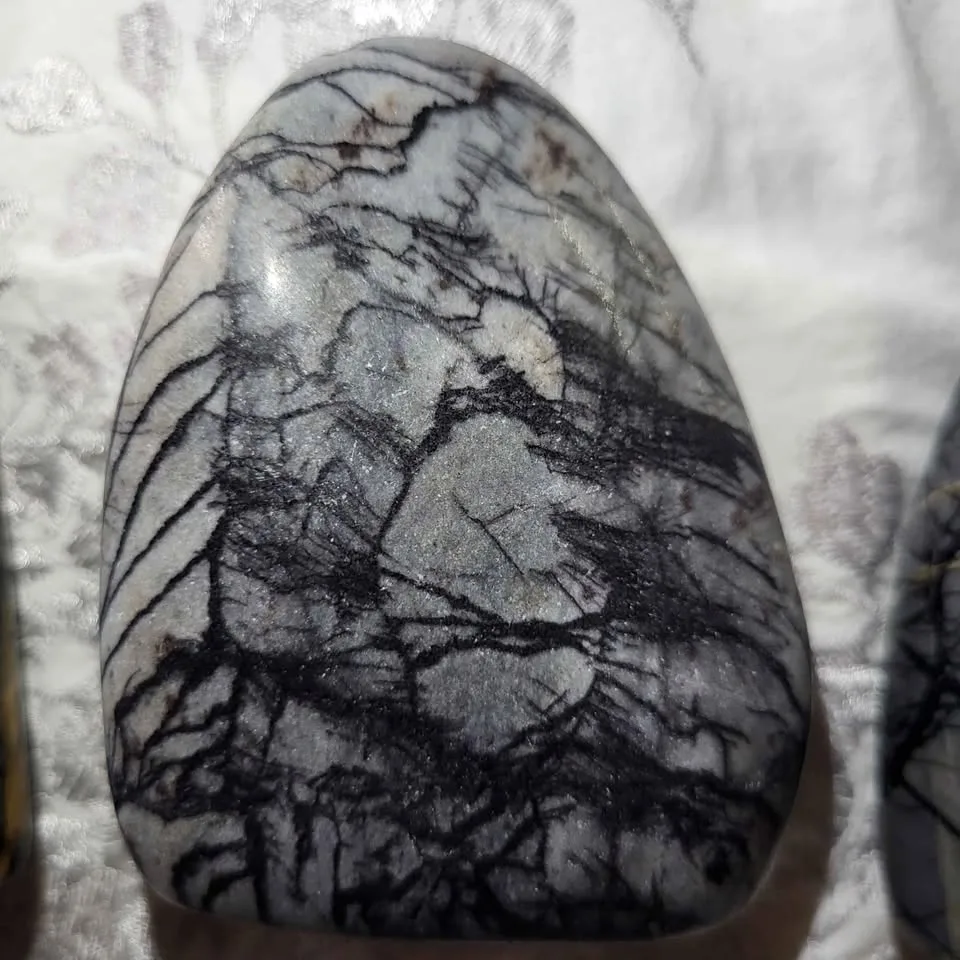 Crystals Picasso Jasper free forms image indicator(3)