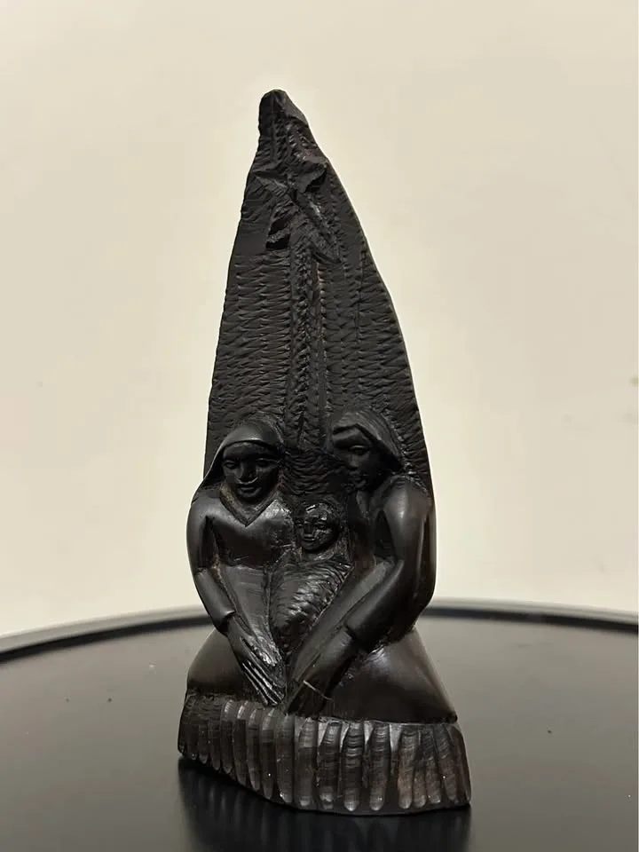 Hand-Carved Nativity Figurine – Solid Wood – Vintage Folk Art 6, image indicator(3)