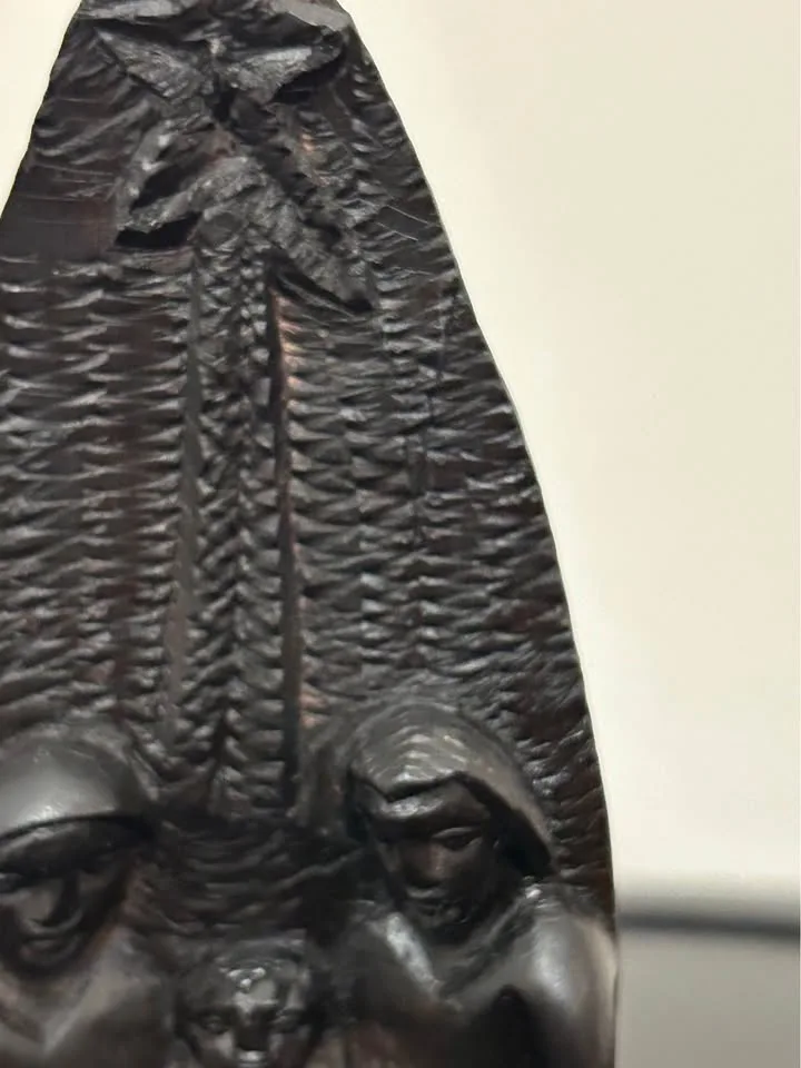 Hand-Carved Nativity Figurine – Solid Wood – Vintage Folk Art 6, image indicator(7)