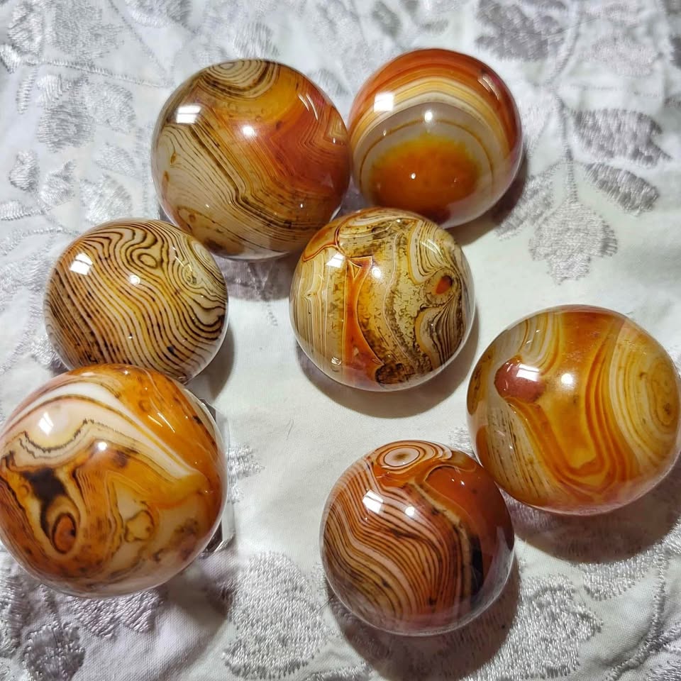 Crystal Spheres Sardonyx