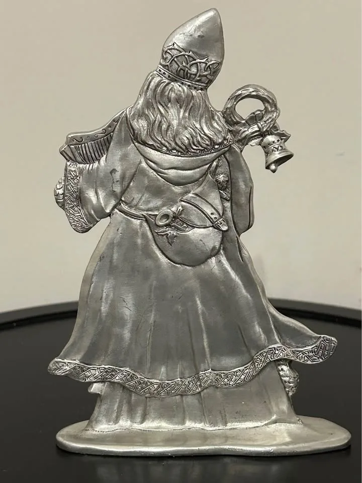 Seagull Pewter Christmas Figurine – St. Patrick (2003) image indicator(4)