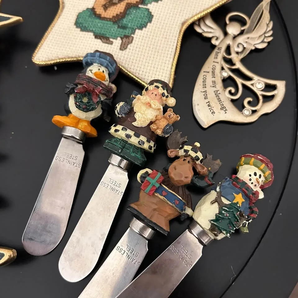 Vintage Christmas Decor Lot image indicator(4)