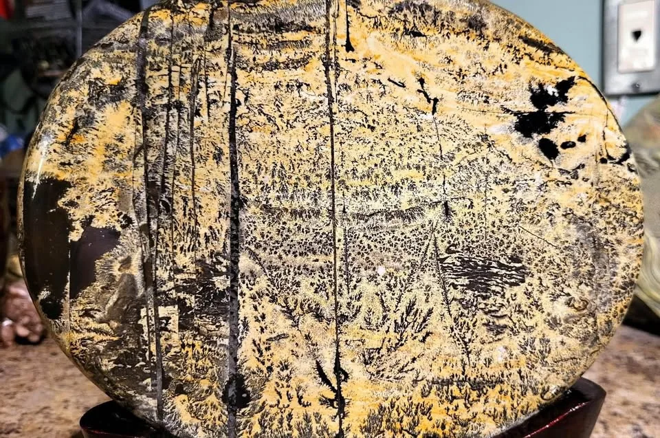 PICTURE JASPER - LARGE NATURAL CRYSTAL PAINTING STONE image indicator(9)