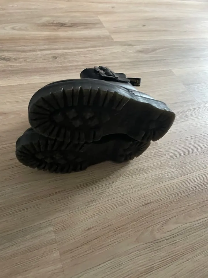 Doc Martens/Timberlands/Puma - Size 7.5 to 8.5 image indicator(2)