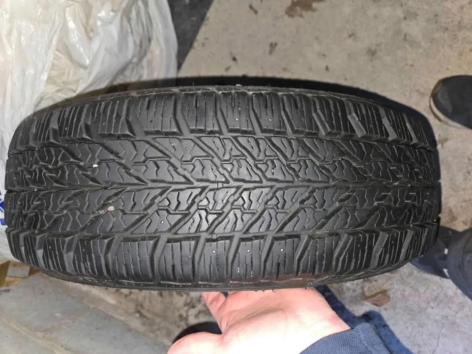 Winter Tire & Wheel Package – Goodyear Ultra Grip image indicator(2)