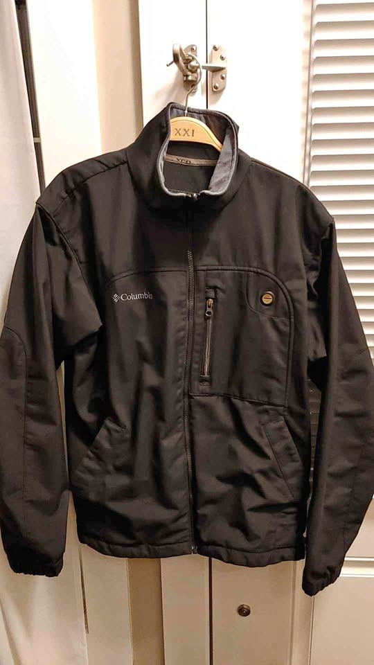 Men's Columbia tech jacket