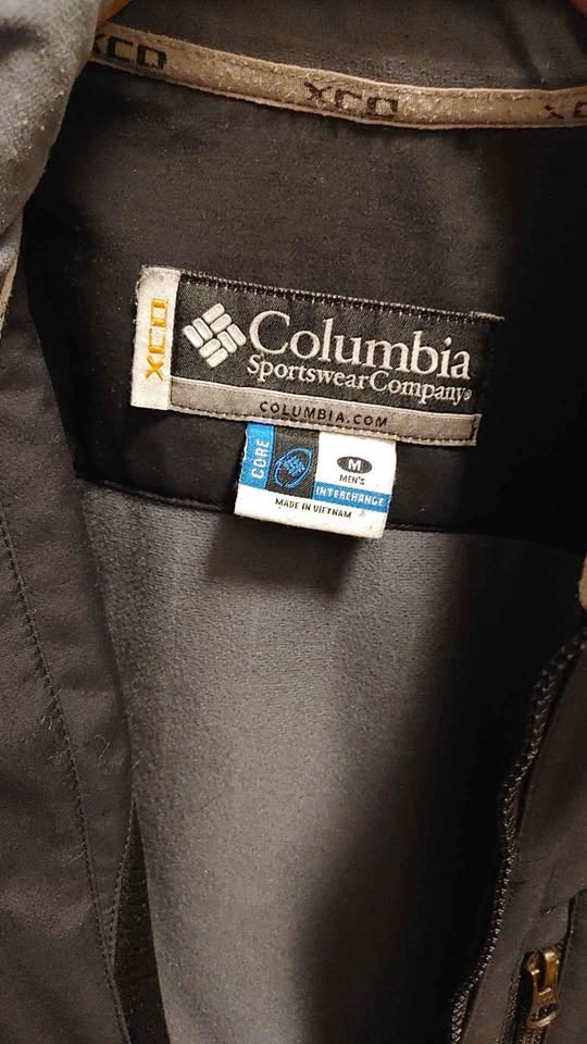Men's Columbia tech jacket - photo 2