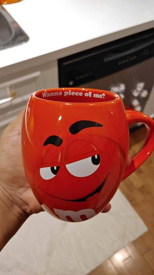 Like new M&M's world Mug red