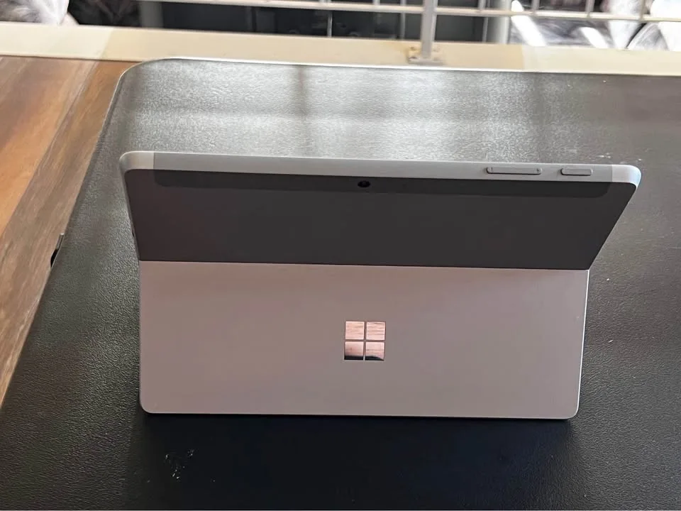 Surface Go 2 image indicator(3)