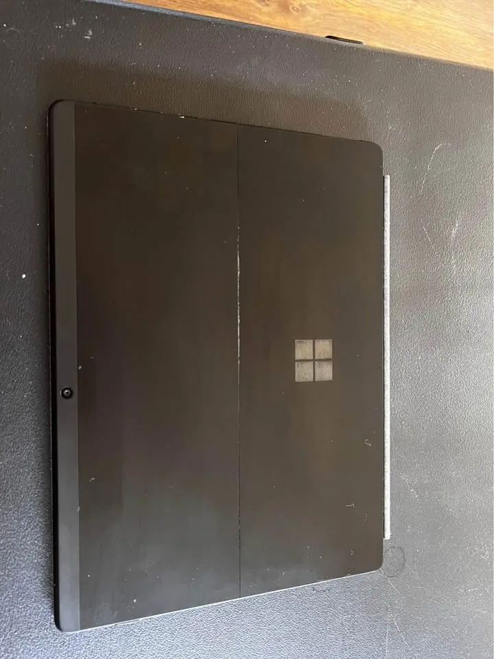 Microsoft Surface Pro X image indicator(2)