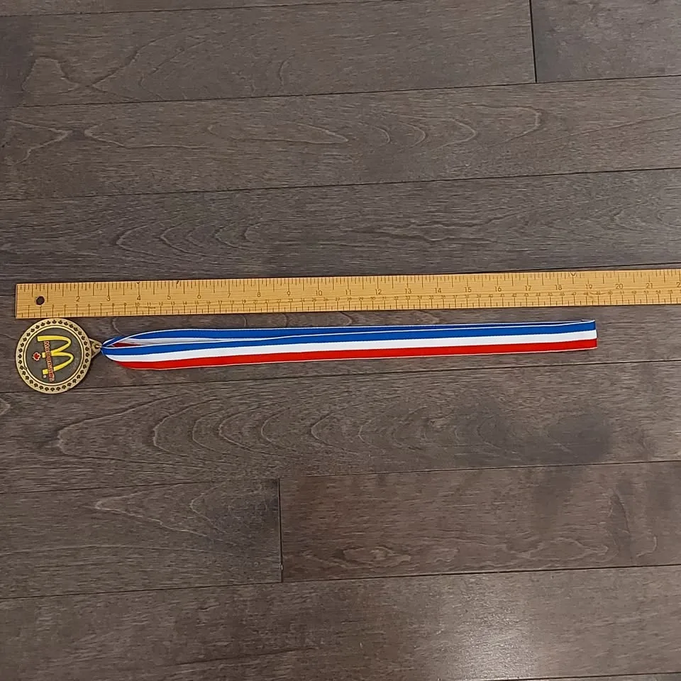 McDonald's Service Enhancement Award Medal 1997 image indicator(8)