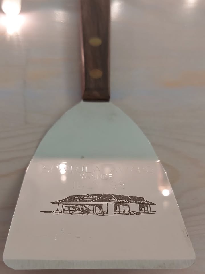 Mini McDonald's Spatula 98 - photo 2