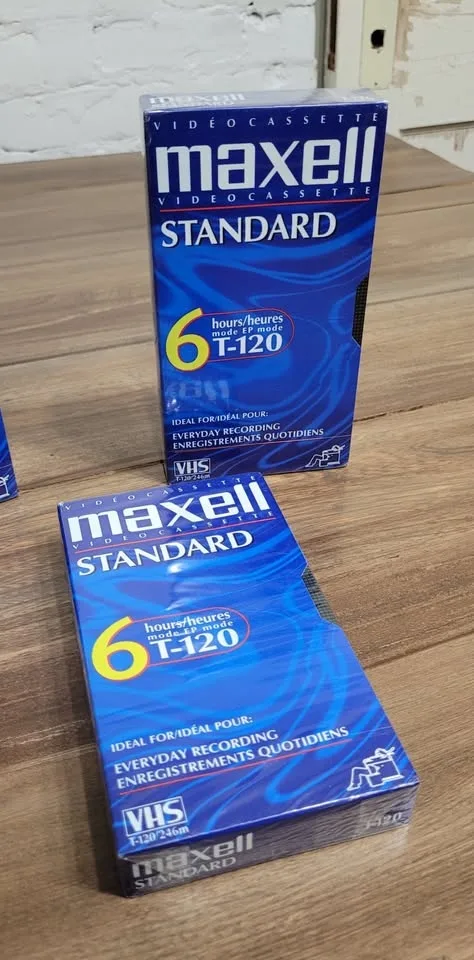 3 MAXELL Video Cassette Standard 6 hour T-120 VHS Tapes image indicator(2)