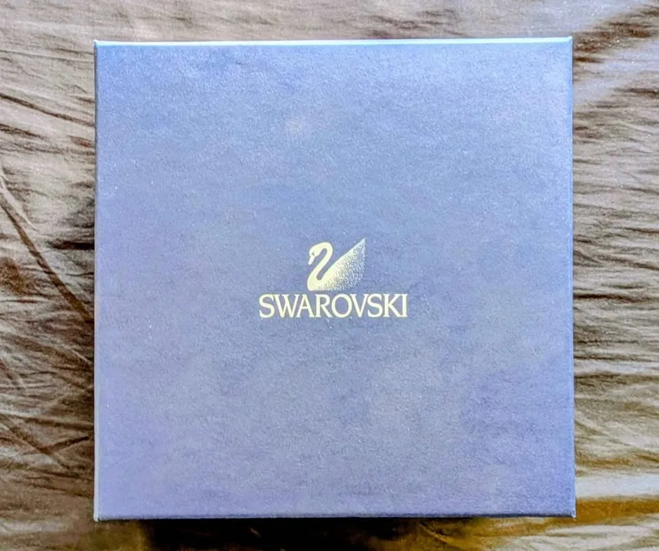 Swarovski Water Lily Flower Candle Holder image indicator(2)