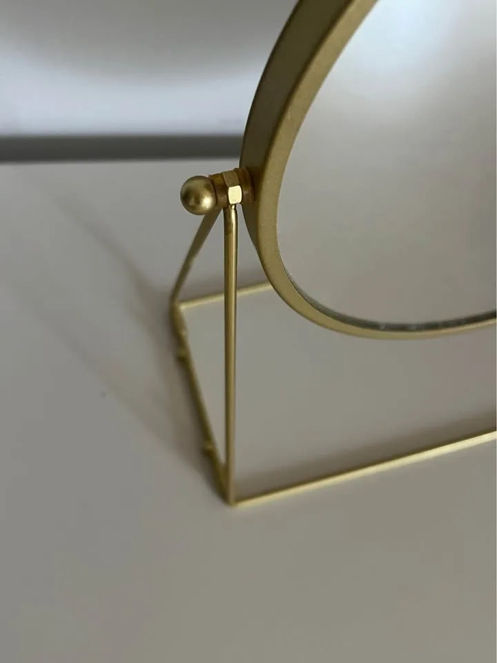 H&M gold vanity mirror image indicator(2)
