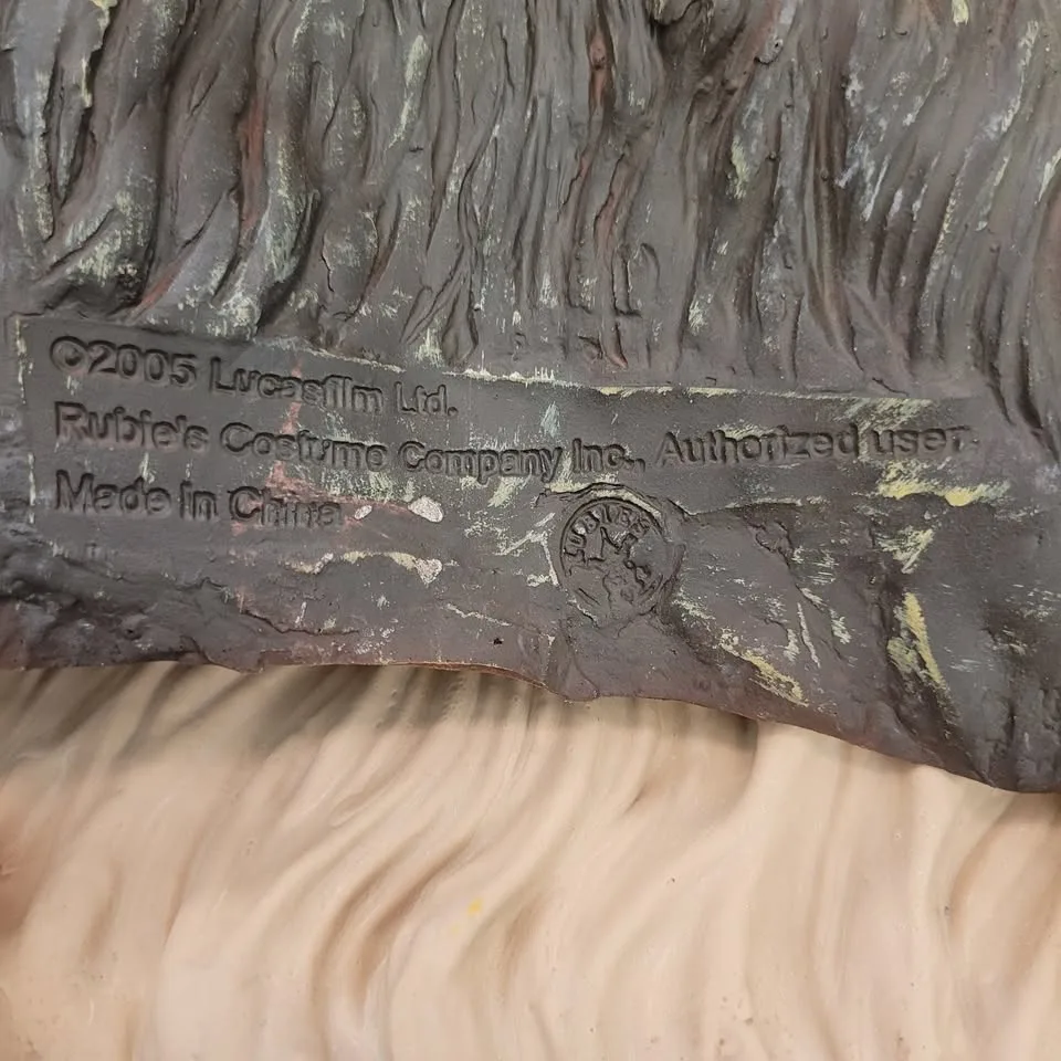 Chewbacca Mask and Gloves costume for Halloween image indicator(9)