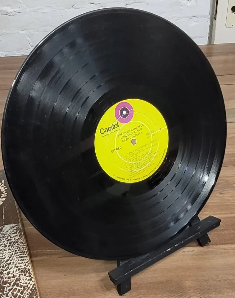 Glen Campbell Goodtime Album vinyl record LP SW-493 image indicator(7)