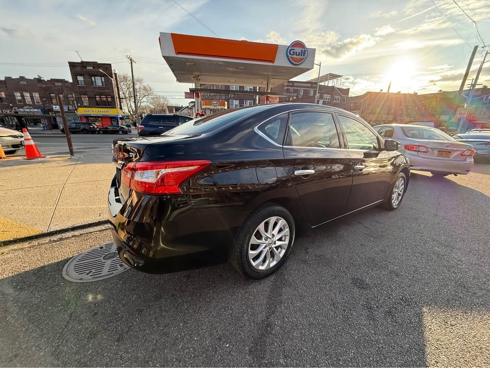 2016 Nissan Sentra - photo 2