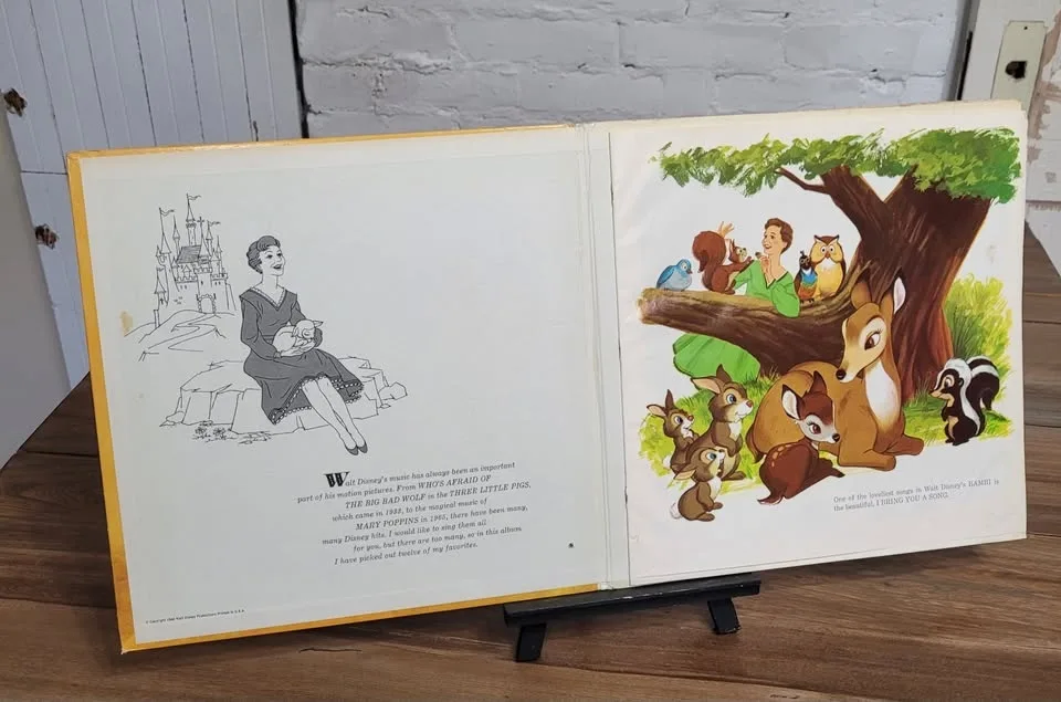 Mary Martin sings Walt Disney Favorites record LP image indicator(2)