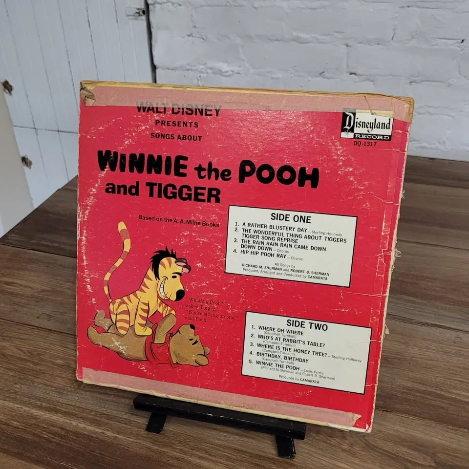 Walt Disney Winnie the Pooh & Tigger Record LP image indicator(5)