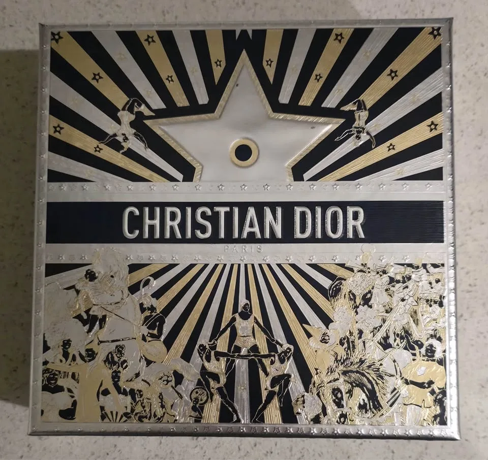 Sauvage Parfum Set - Limited Edition image indicator(3)