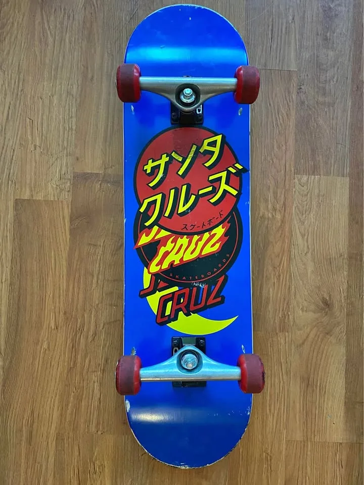 Santa Cruz Group Dot 8.25" Skateboard Complete thumbnail