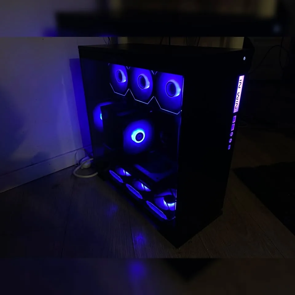 🔥High-End Gaming PC – i9 13900K / 4070Ti / 32GB RAM image indicator(2)