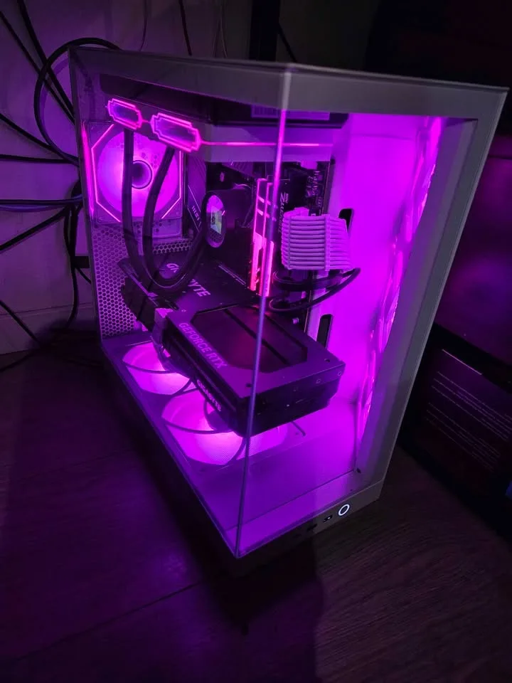 RGB Workstation/Gaming PC 13600K + 4070Ti image indicator(3)