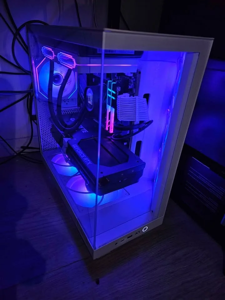 RGB Workstation/Gaming PC 13600K + 4070Ti image indicator(7)