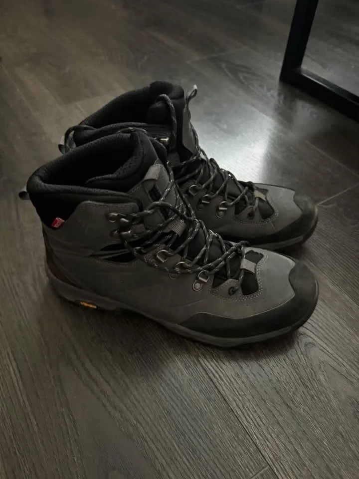 Mountain warehouse ultra hiking boots size 10