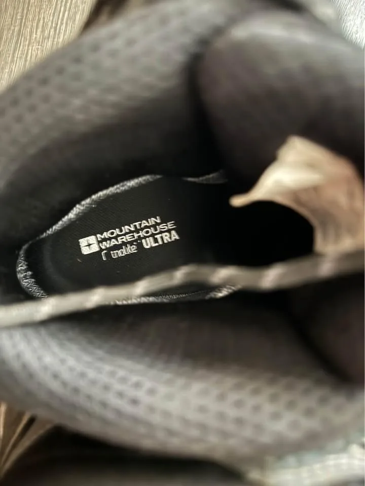 Mountain warehouse ultra hiking boots size 10 image indicator(4)