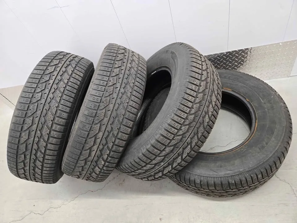 265/70R17- Firestone Winterforce Tires image indicator(7)