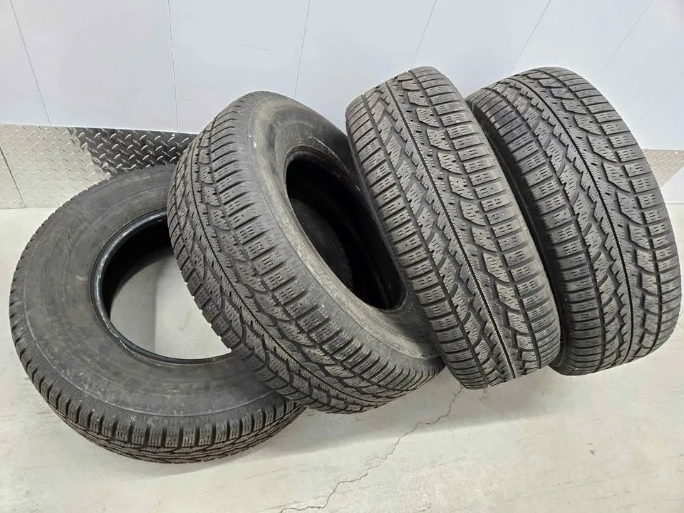 265/70R17- Firestone Winterforce Tires image indicator(8)