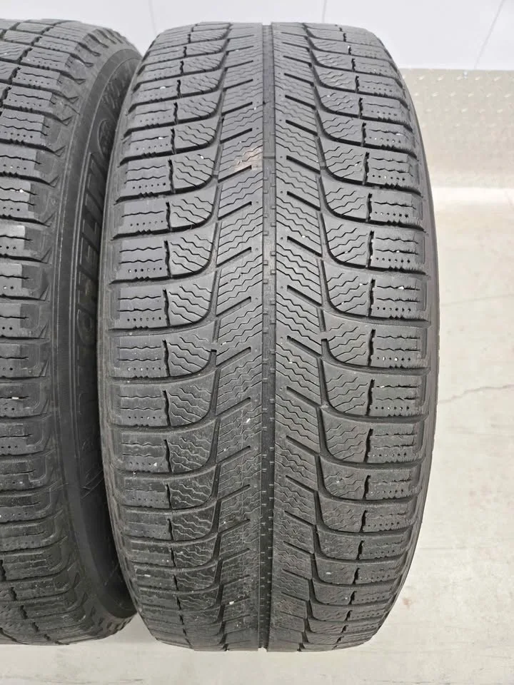 Michelin X-Ice Winter Tires- 225/60R17 image indicator(5)