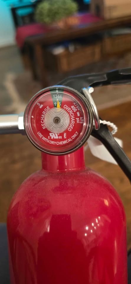 FIRE EXTINGUISHER FOR HOME USE - photo 3