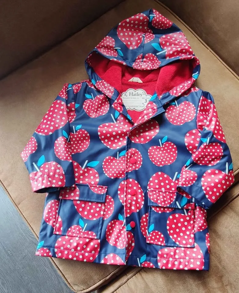 Rainy and fall jacket