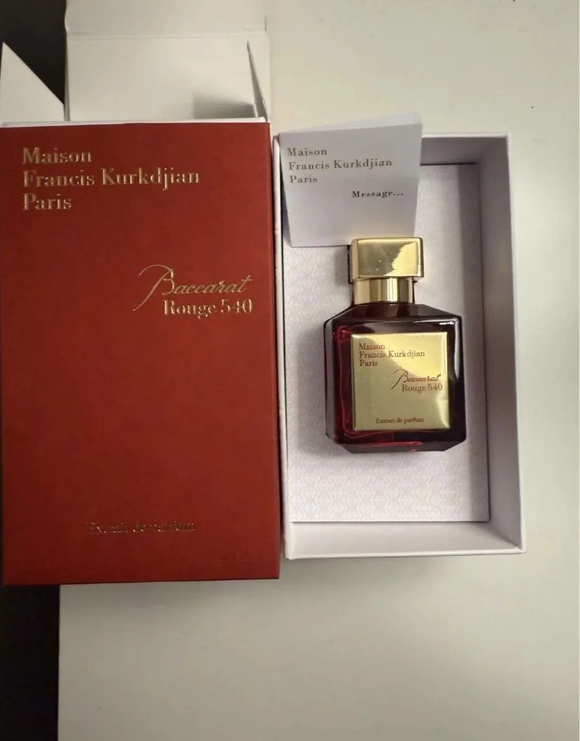 Baccarat Rouge 540 image indicator(4)