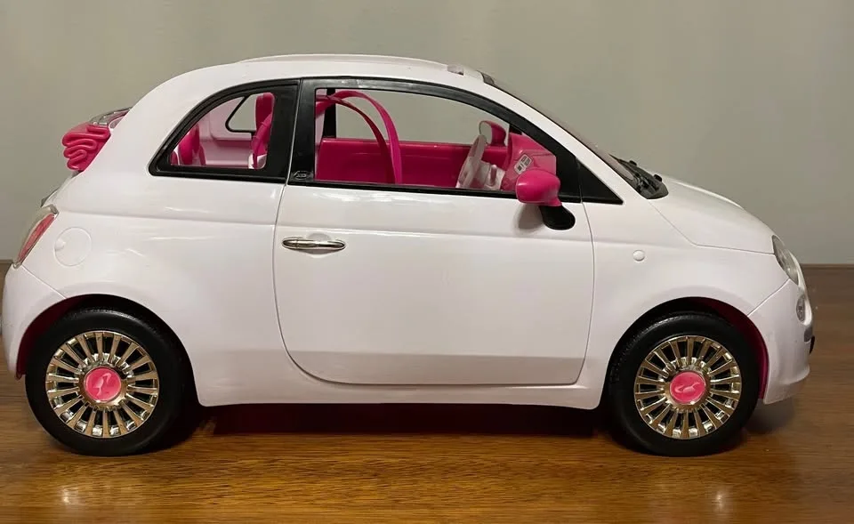 2008 Mattel Barbie Fiat 500 Convertible Car image indicator(2)