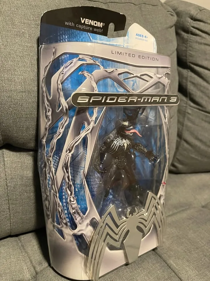 Spider-Man Venom Capture Web Walmart Exclusive 2007 New image indicator(2)
