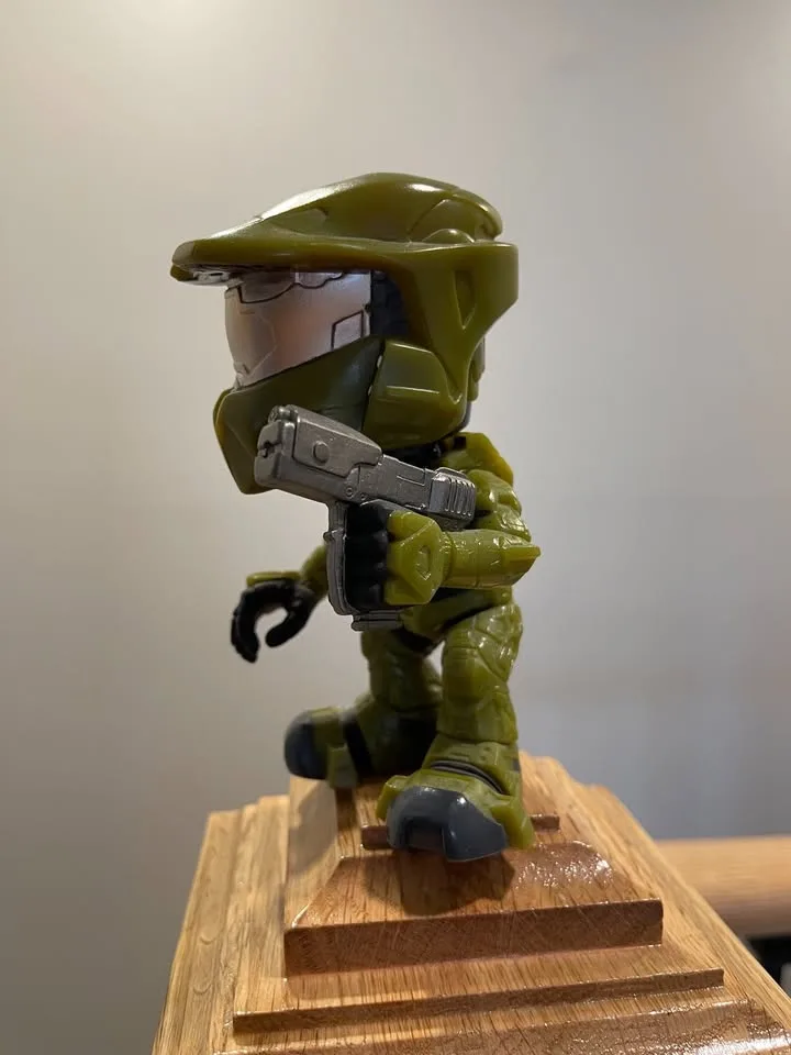 Halo Master Chief Funko Force Bobble Head 2009 image indicator(2)