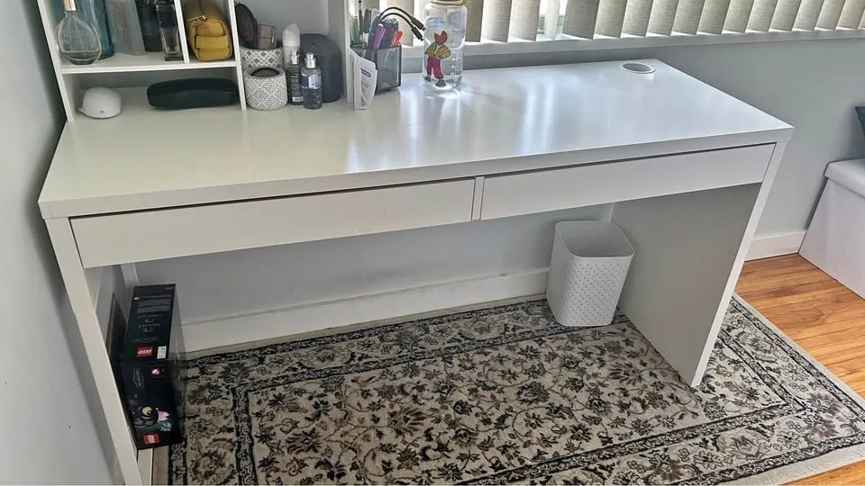 White Ikea Desk