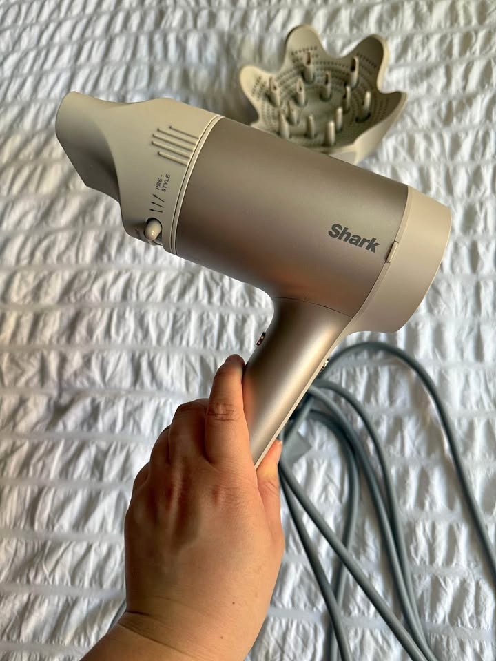 Shark Hyperair hair dryer