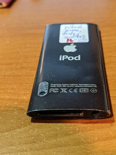 Apple iPod Nano 4th Gen A1285 16GB Black WORKS! image indicator(9)