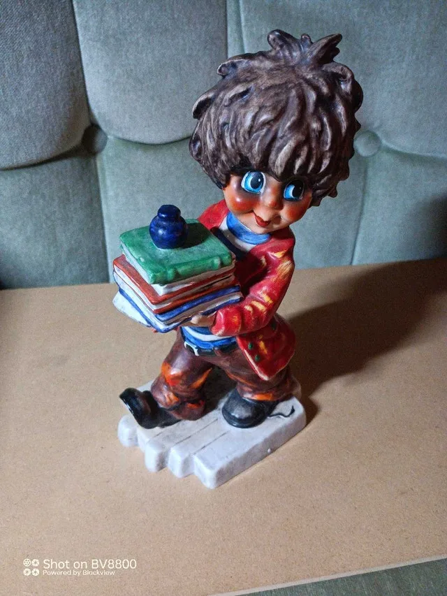 Goebel Figurine Boy with Books Michel T Figurine MIC 9 1971