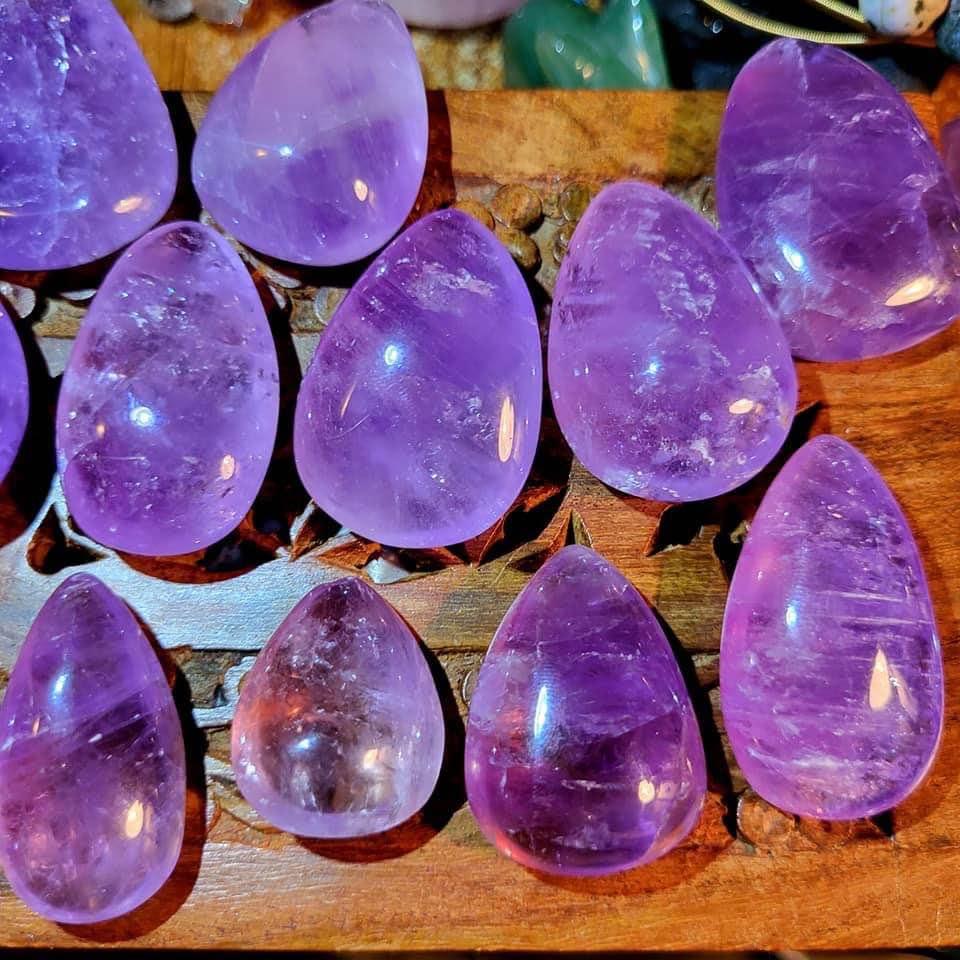 Amethyst Teardrops - Cabochons - - photo 4
